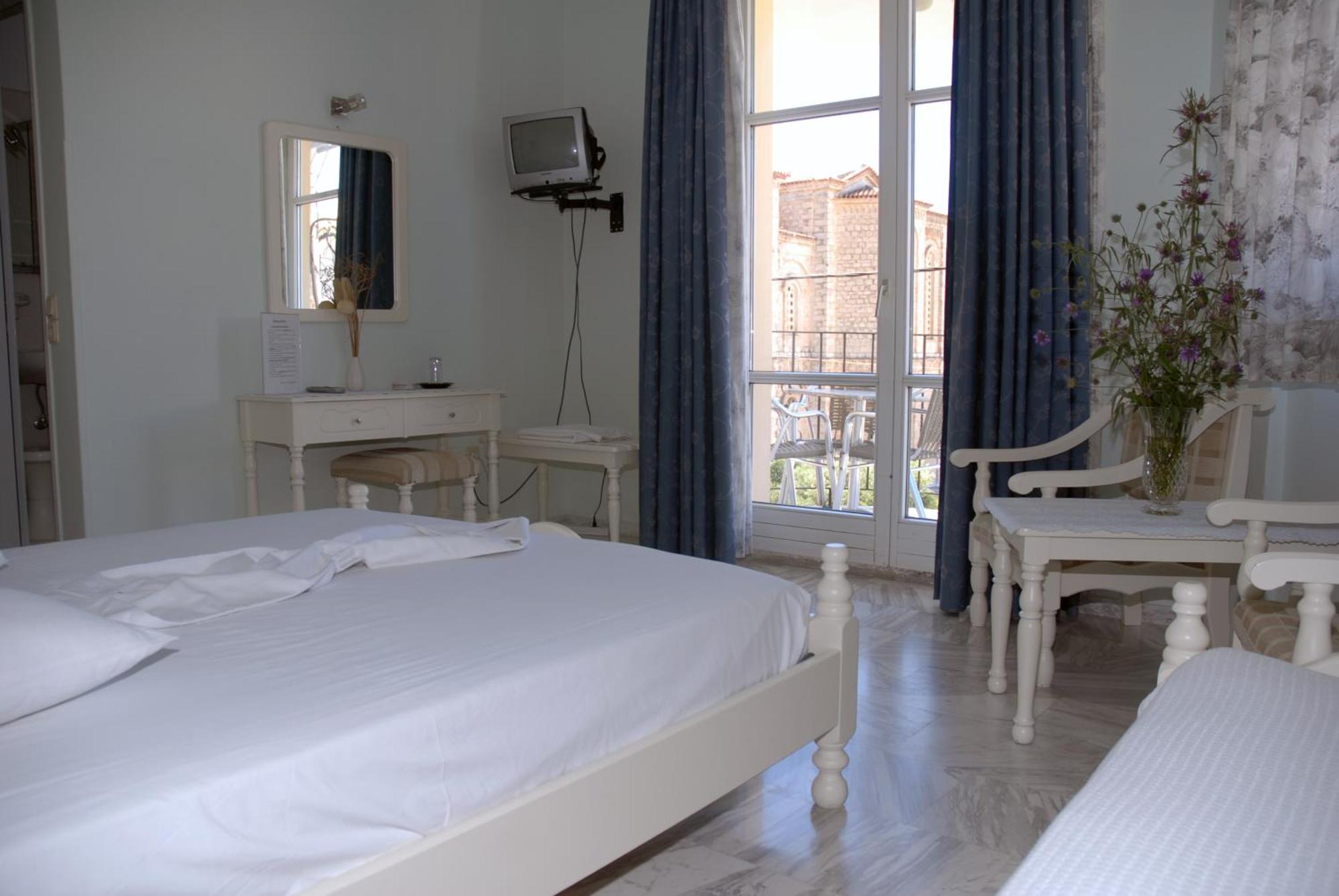 Amanda Hotel 카를로바씨 외부 사진